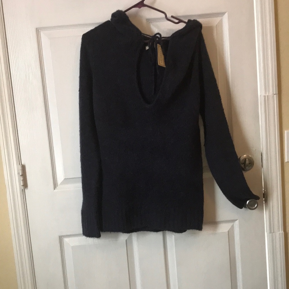 Sweater with hood